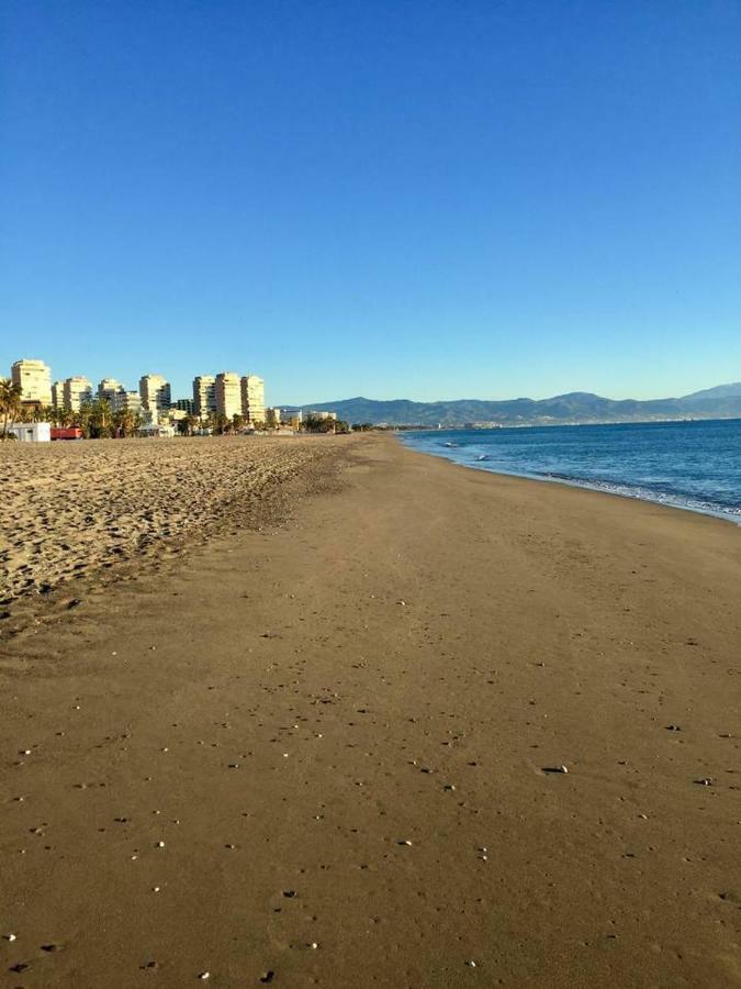 Apto. Lujo Primera Linea Playa Del Bajondillo Torremolinos Exteriér fotografie