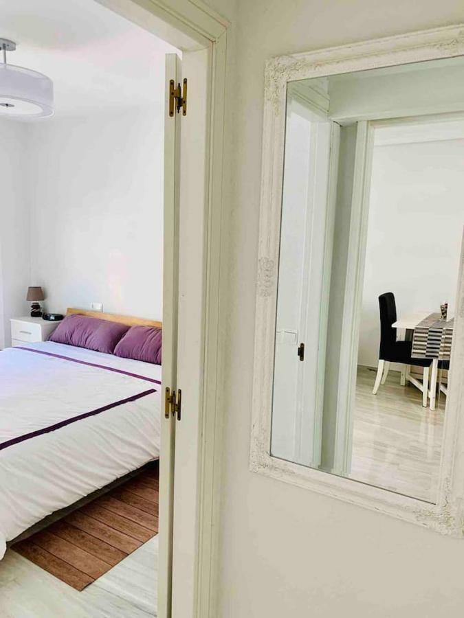 Apto. Lujo Primera Linea Playa Del Bajondillo Torremolinos Exteriér fotografie
